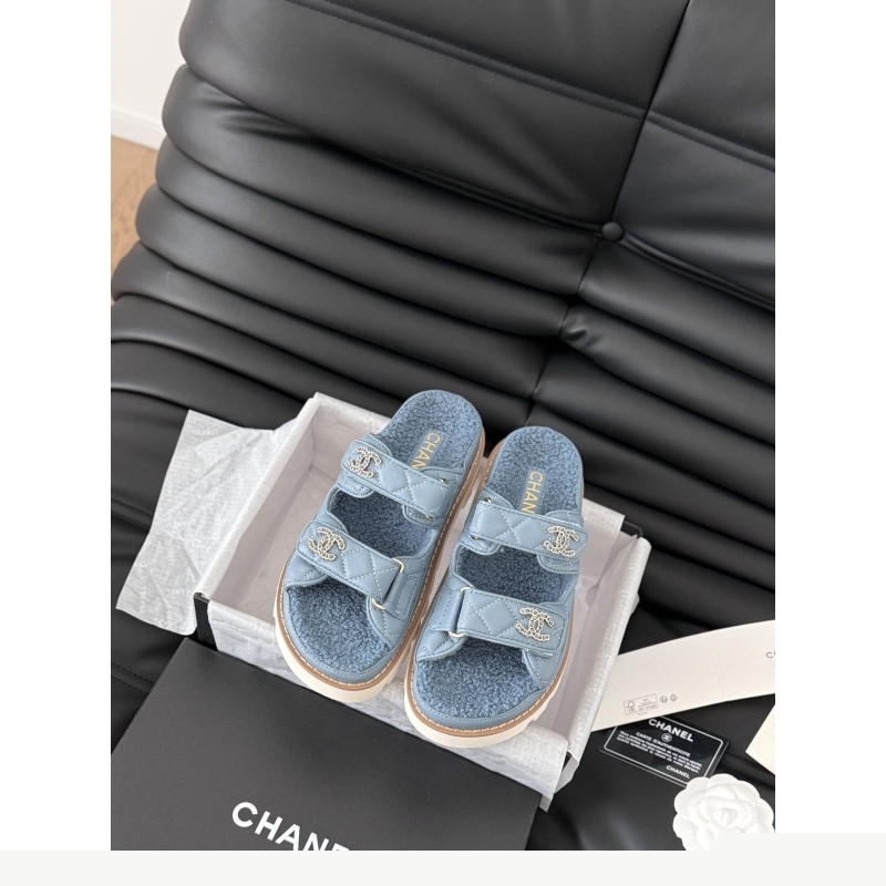 Ch*el slippers